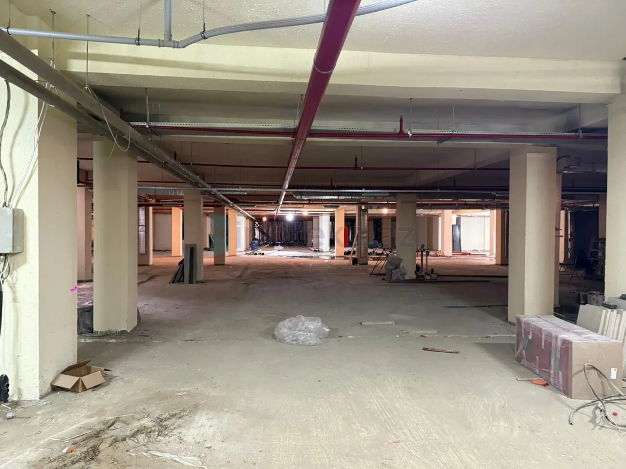 Satılır 3 otaqlı yeni tikili 115 m²