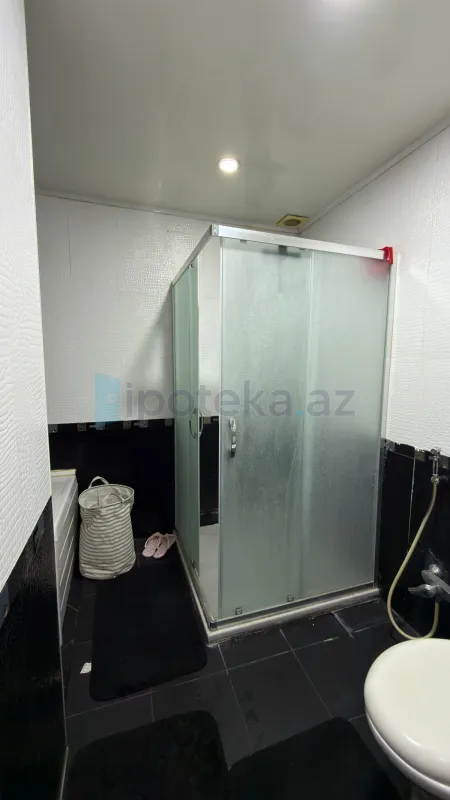 Satılır 4 otaqlı yeni tikili 170 m²