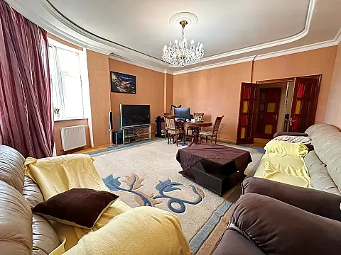 Satılır 4 otaqlı yeni tikili 170 m² — Bakı, Nərimanov 4 otaq 170.00 m²