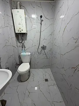 Satılır 2 otaqlı köhnə tikili 40 m²