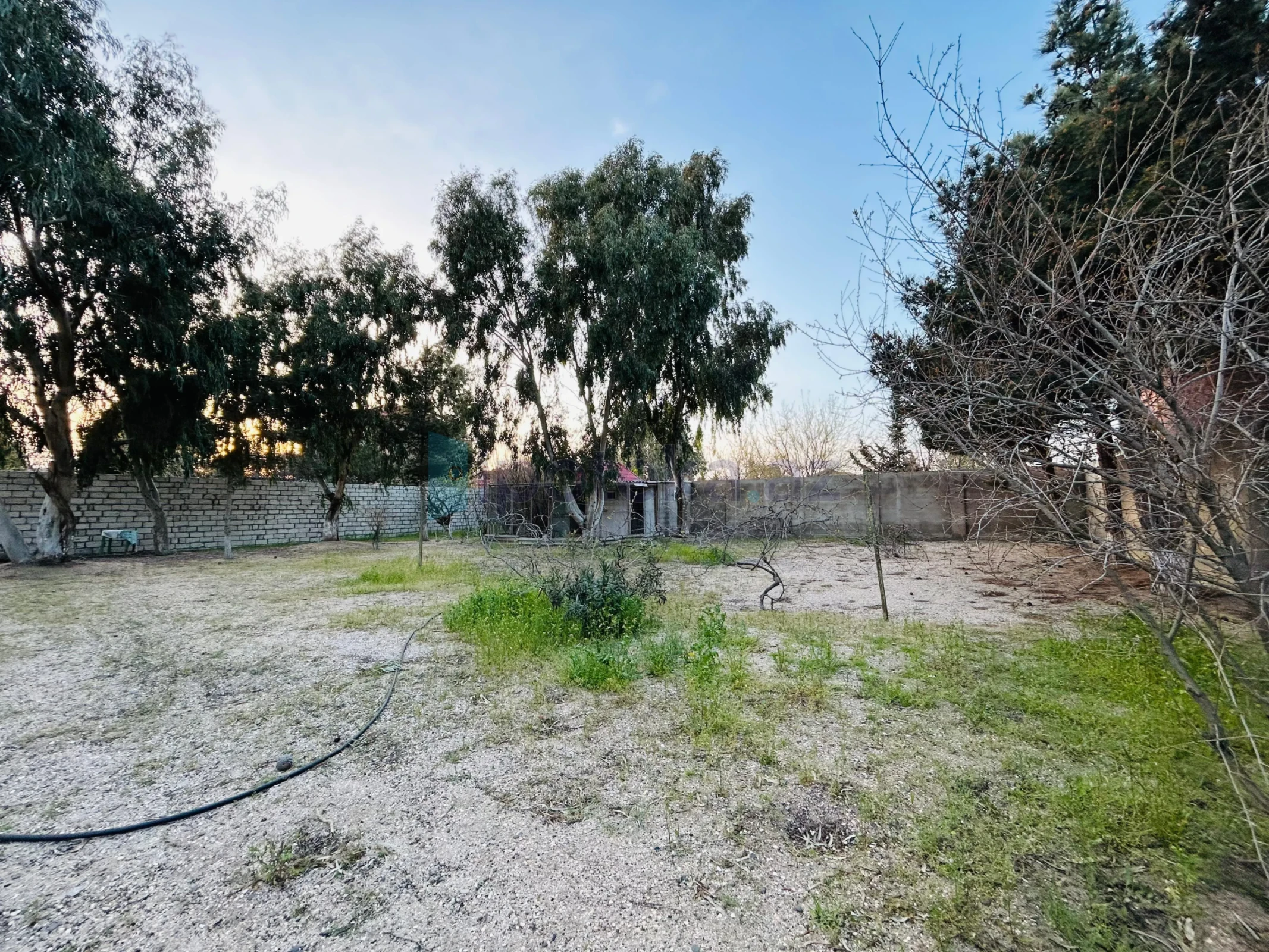 Satılır torpaq sahəsi 8 m²