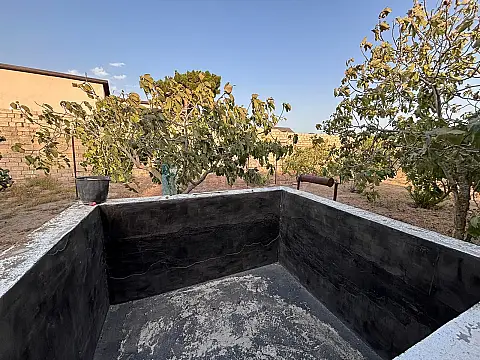 Satılır torpaq sahəsi 8 m²