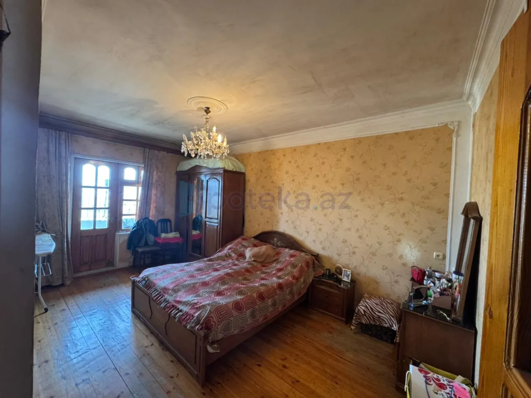Satılır 3 otaqlı köhnə tikili 70 m²