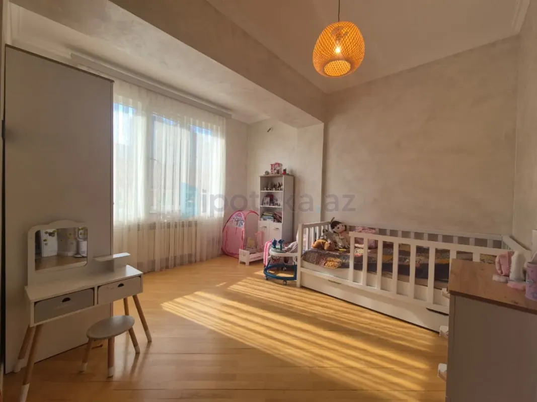 Satılır 3 otaqlı yeni tikili 149 m²