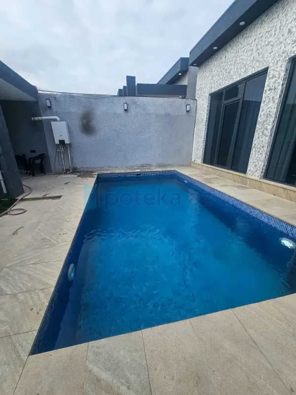 Satılır 4 otaqlı həyət evi 150 m²