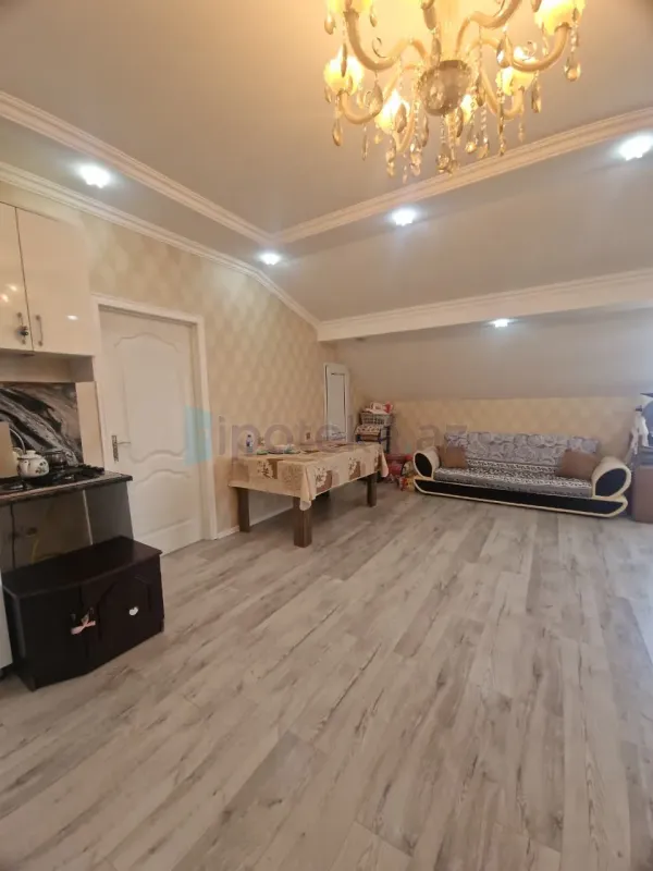 Satılır 3 otaqlı yeni tikili 70 m²