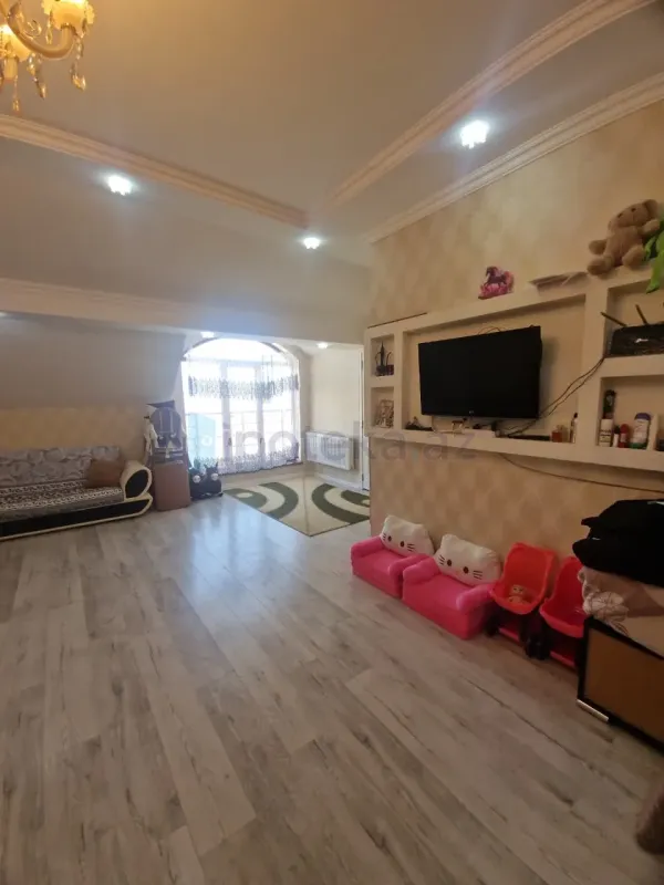 Satılır 3 otaqlı yeni tikili 70 m²