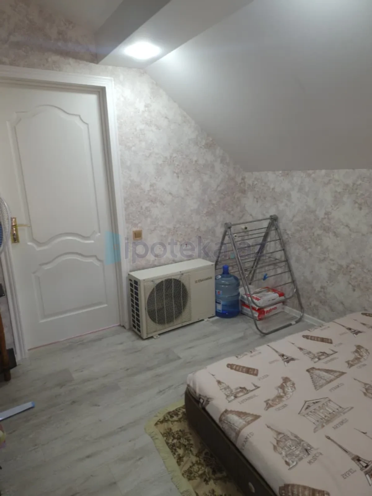 Satılır 3 otaqlı yeni tikili 70 m²