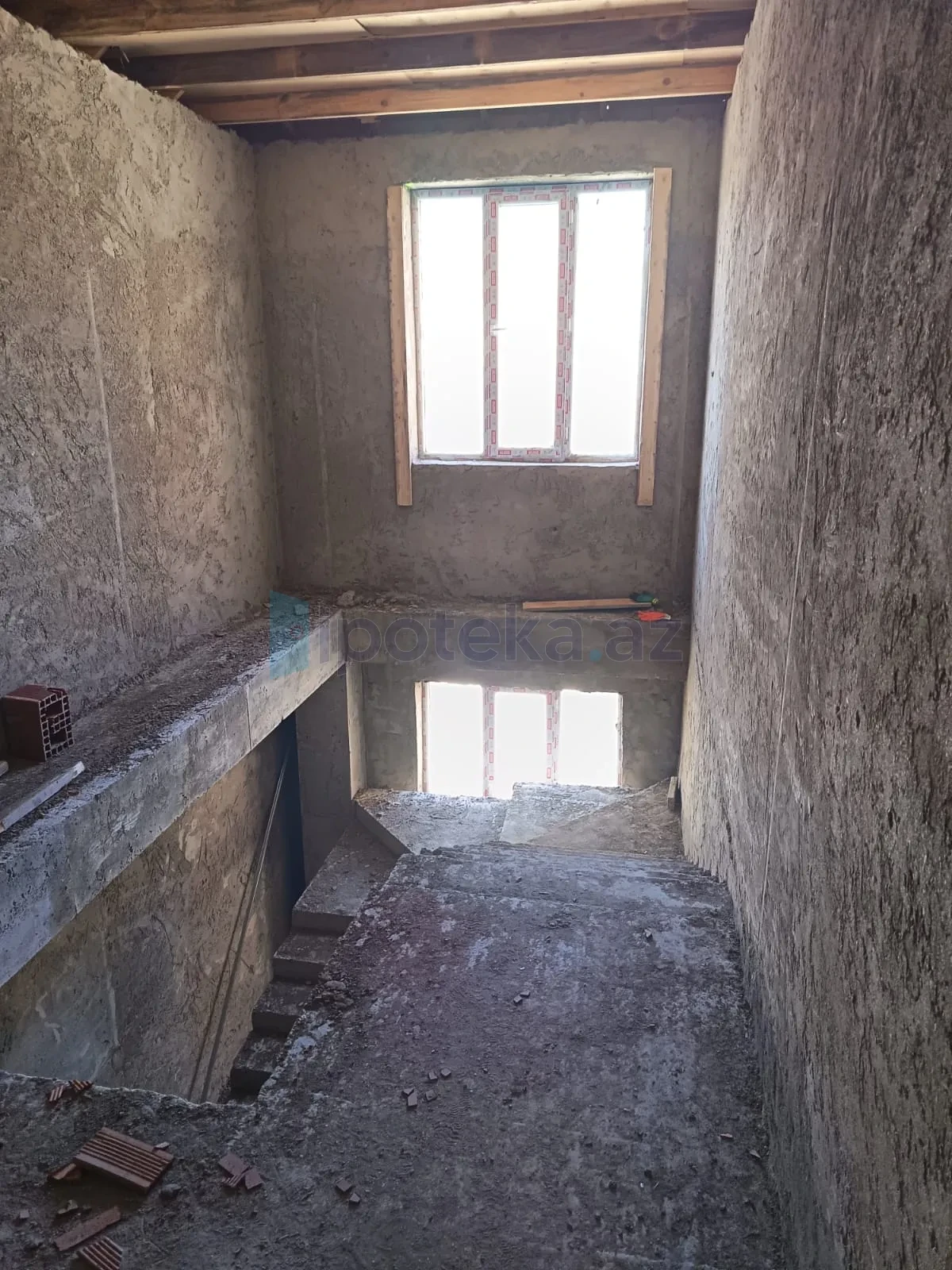 Satılır 1 otaqlı yeni tikili 37 m²