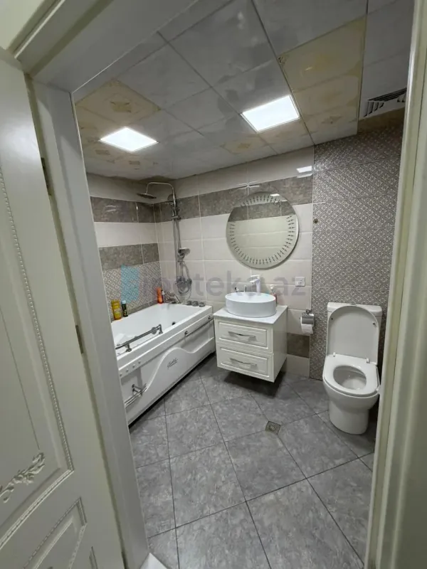 Satılır 1 otaqlı yeni tikili 48.5 m²