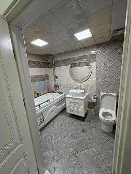 Satılır 1 otaqlı yeni tikili 48.5 m²