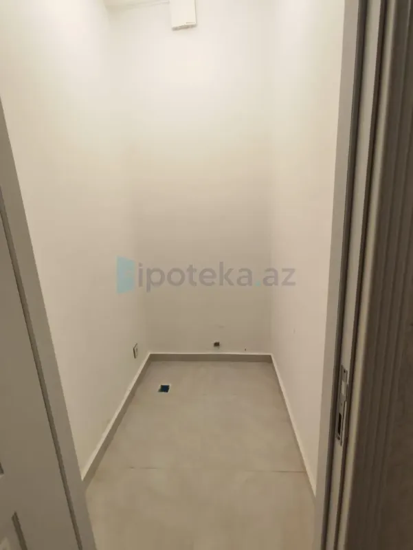 Satılır 2 otaqlı yeni tikili 96 m²