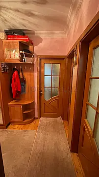 Satılır 3 otaqlı köhnə tikili 75 m²