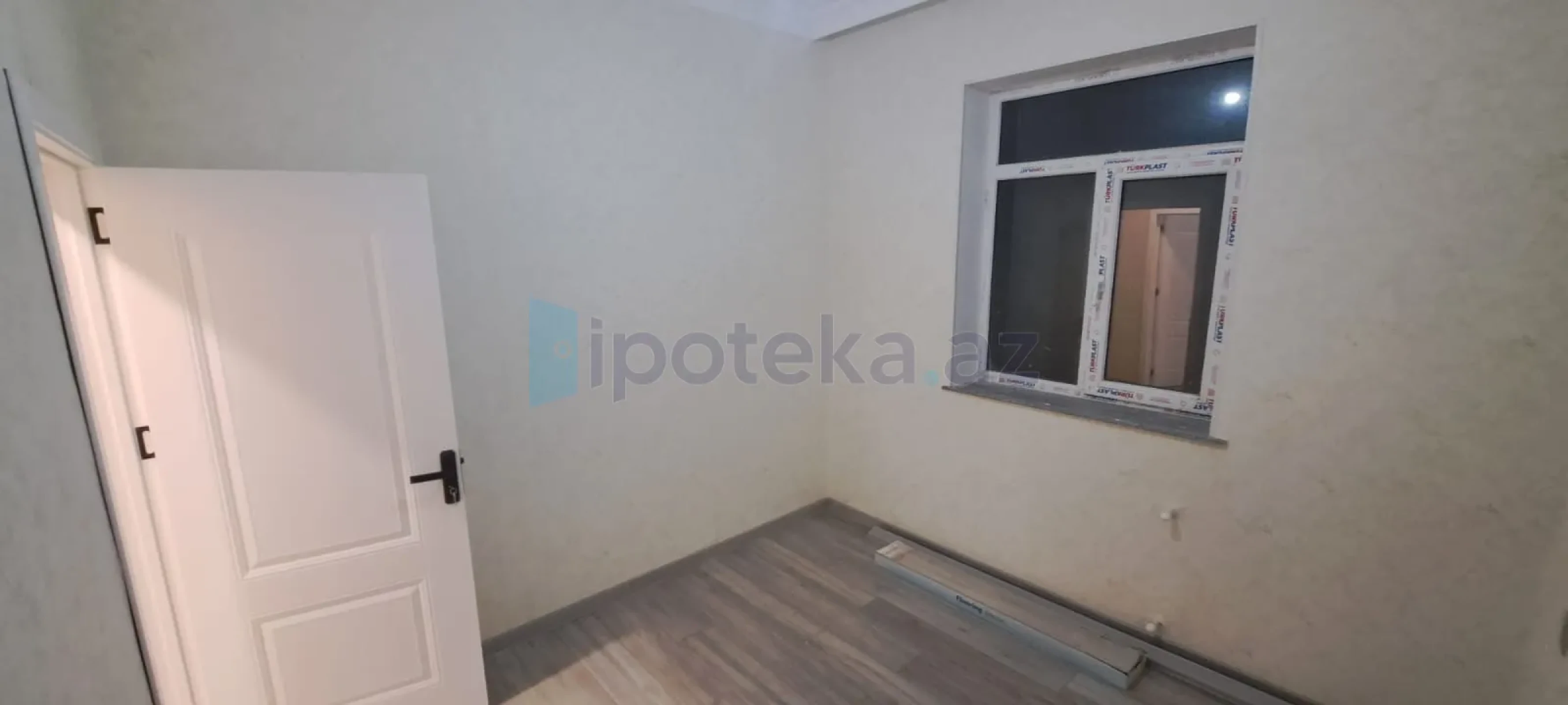 Satılır 4 otaqlı həyət evi 128 m²
