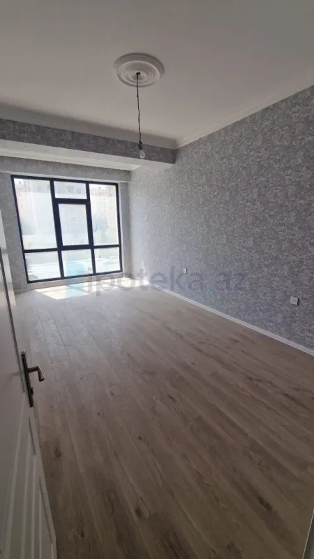 Satılır 2 otaqlı yeni tikili 95 m²