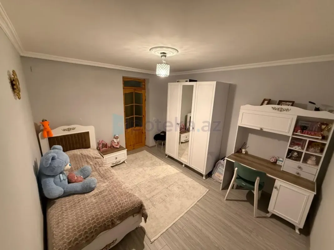 Satılır 7 otaqlı həyət evi 150 m²