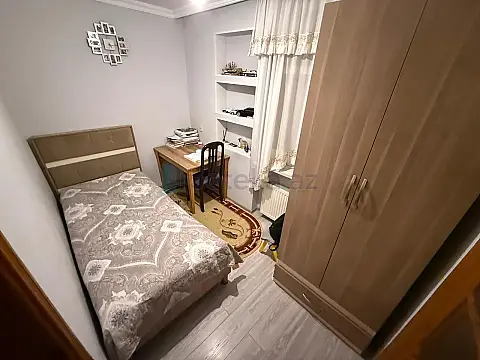 Satılır 7 otaqlı həyət evi 150 m²