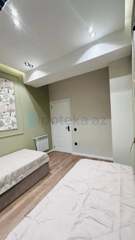 Satılır 3 otaqlı yeni tikili 85 m²