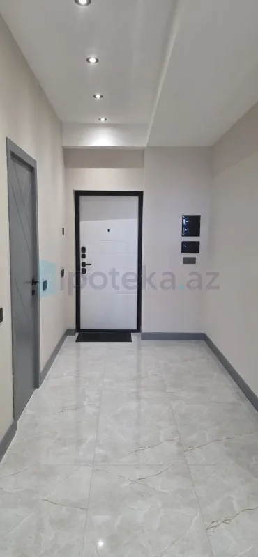 Satılır 3 otaqlı yeni tikili 136 m²