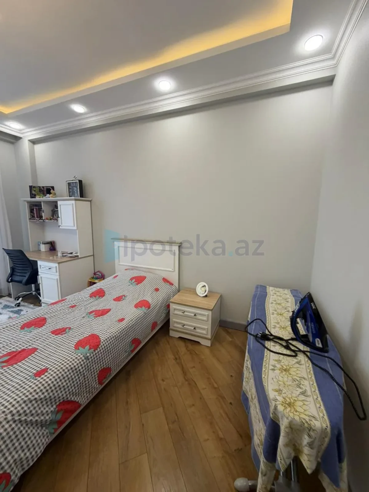 Satılır 2 otaqlı yeni tikili 87.5 m²