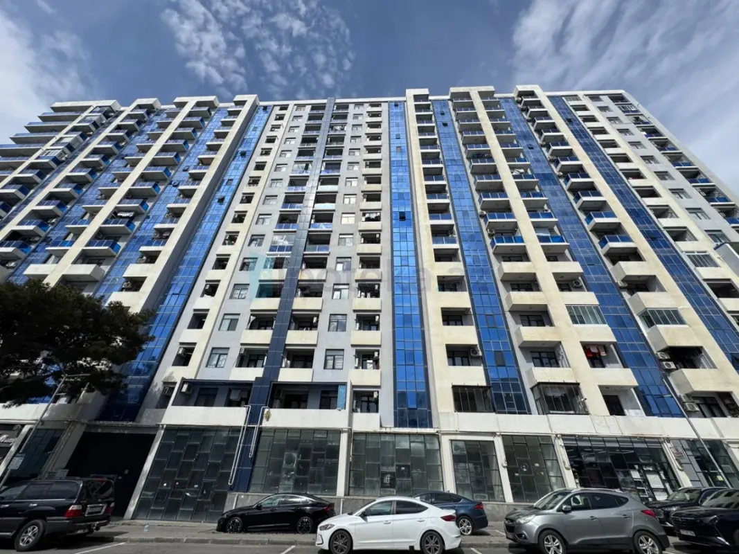 Satılır 3 otaqlı yeni tikili 90 m²