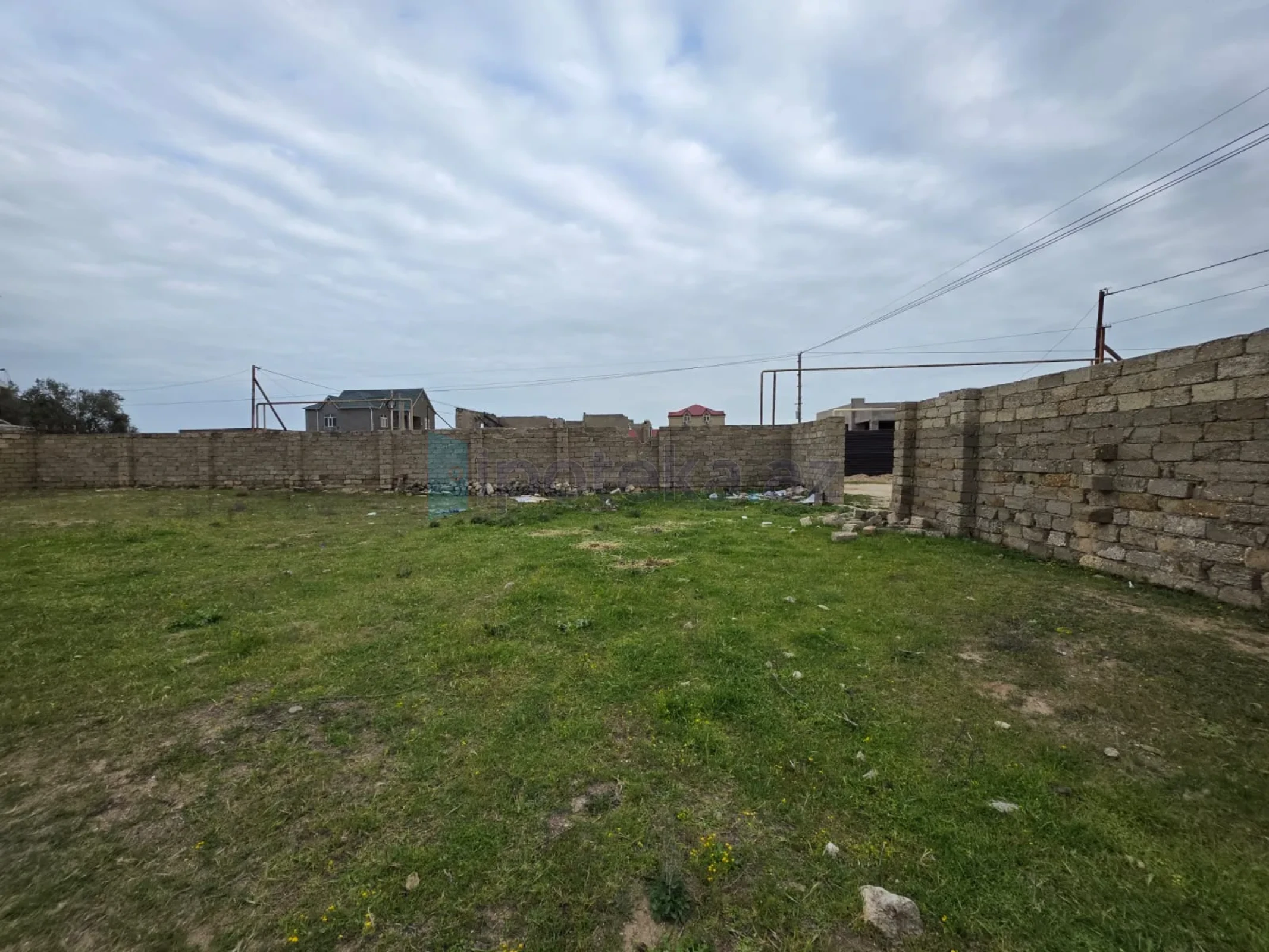 Satılır torpaq sahəsi 3 m²