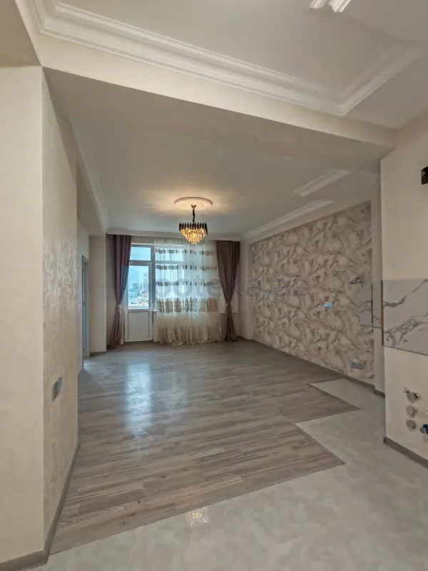 Satılır 3 otaqlı yeni tikili 80 m²