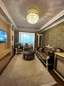 Satılır 3 otaqlı köhnə tikili 70 m²