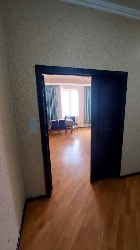 Satılır 2 otaqlı yeni tikili 97 m²