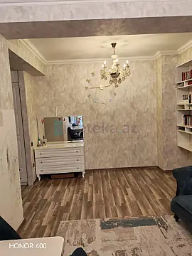 Satılır 2 otaqlı yeni tikili 77 m²