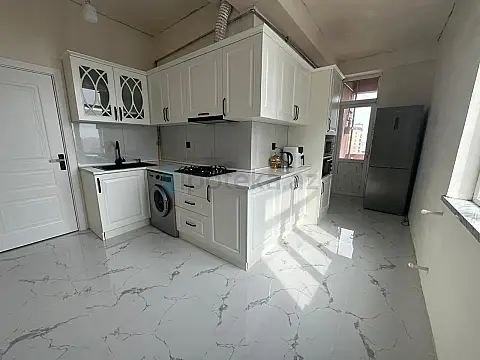 Satılır 3 otaqlı yeni tikili 92 m²