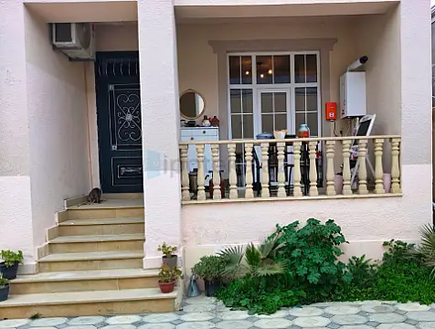 Satılır 3 otaqlı həyət evi 70 m²