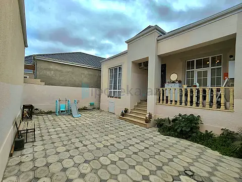 Satılır 3 otaqlı həyət evi 70 m² — Bakı 3 otaq 70.00 m²