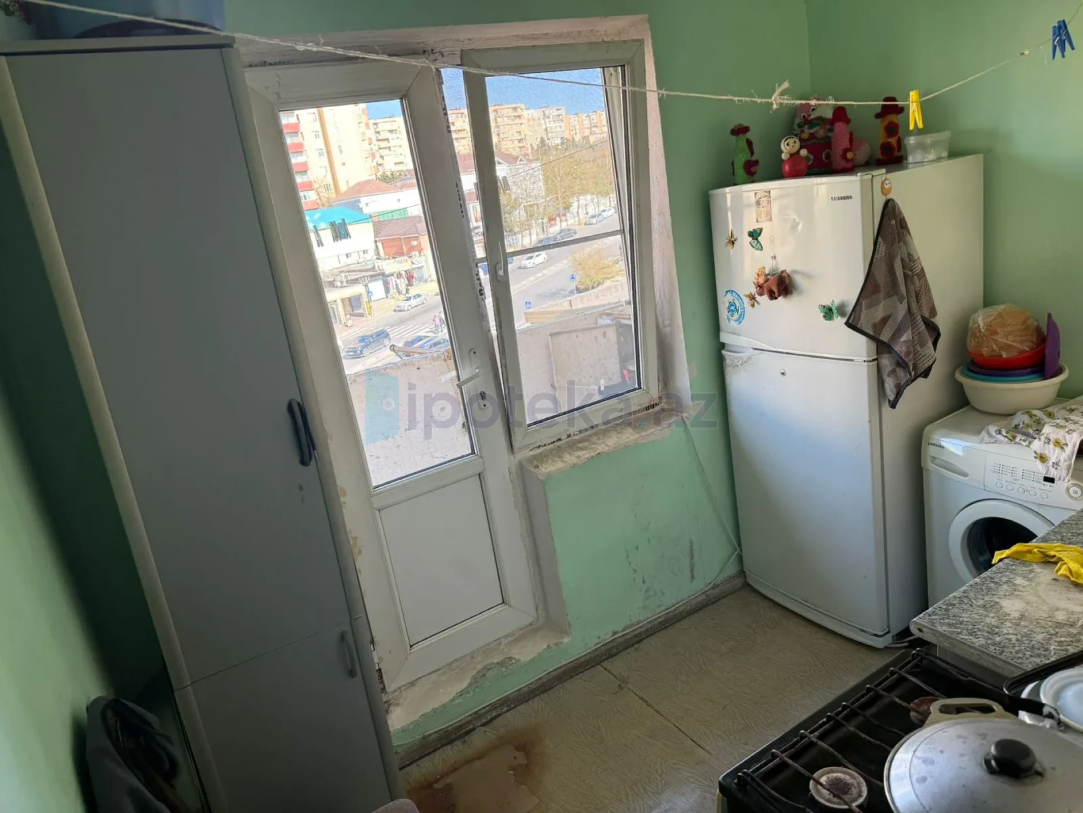 Satılır 3 otaqlı köhnə tikili 80 m²