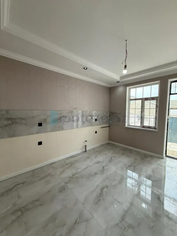 Satılır 4 otaqlı həyət evi 110 m²