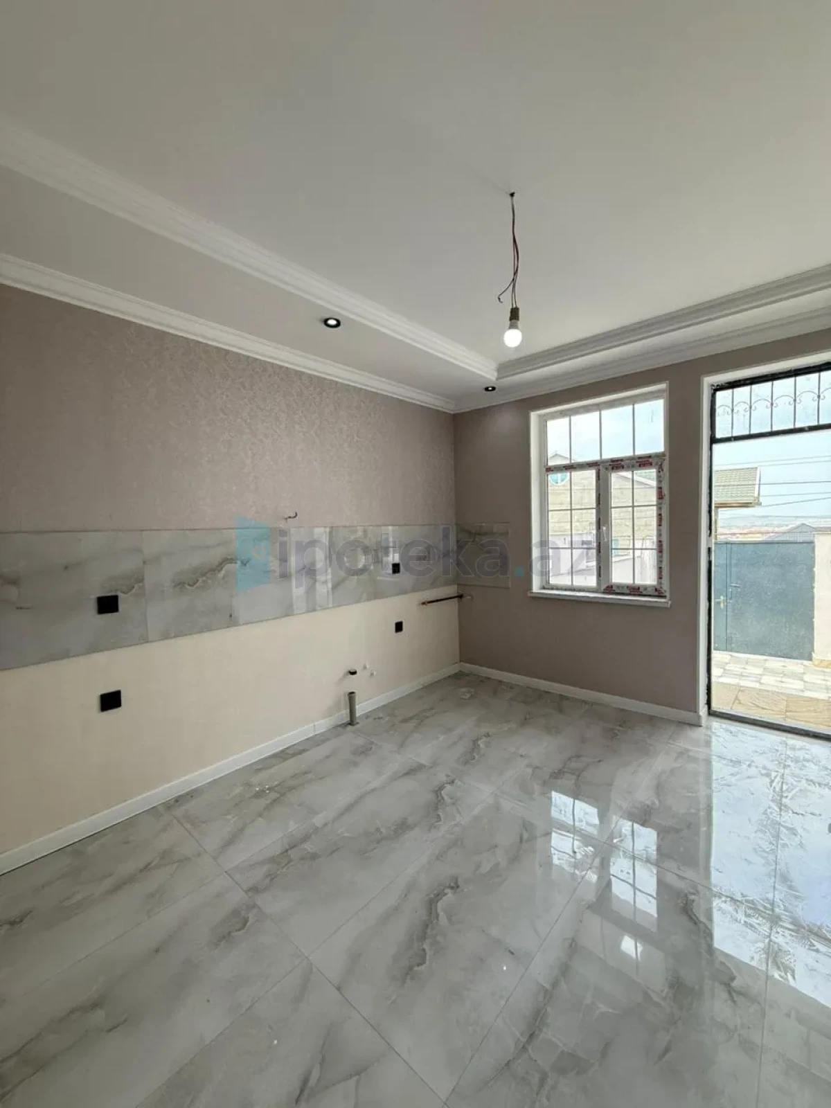 Satılır 4 otaqlı həyət evi 110 m²