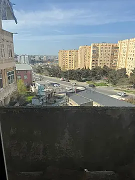 Satılır 3 otaqlı köhnə tikili 80 m²