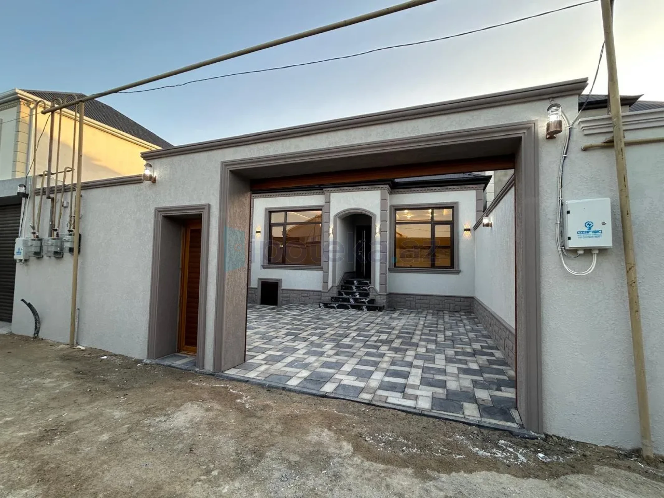 Satılır 4 otaqlı həyət evi 120 m²