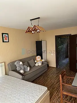 Satılır 3 otaqlı köhnə tikili 65 m²