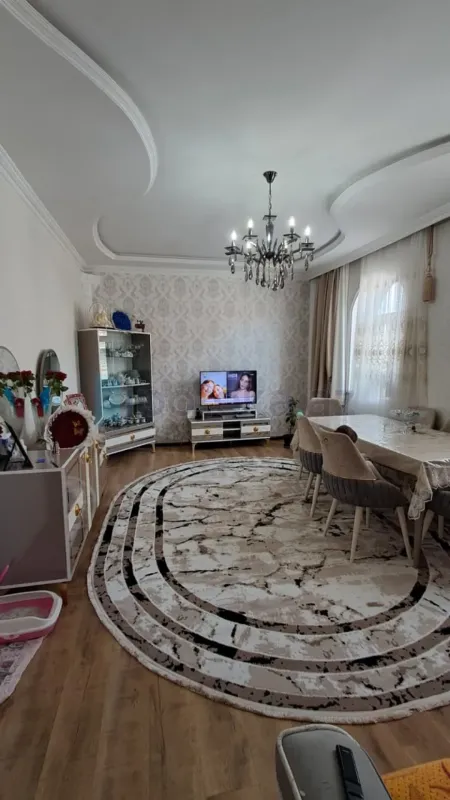 Satılır 4 otaqlı həyət evi 120 m²