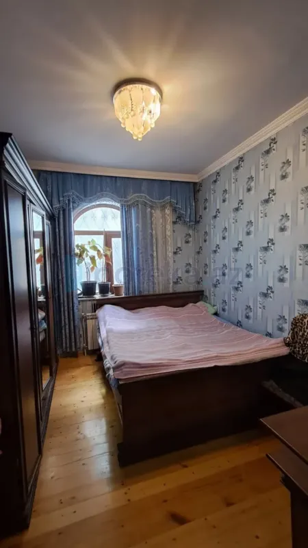 Satılır 4 otaqlı həyət evi 120 m²
