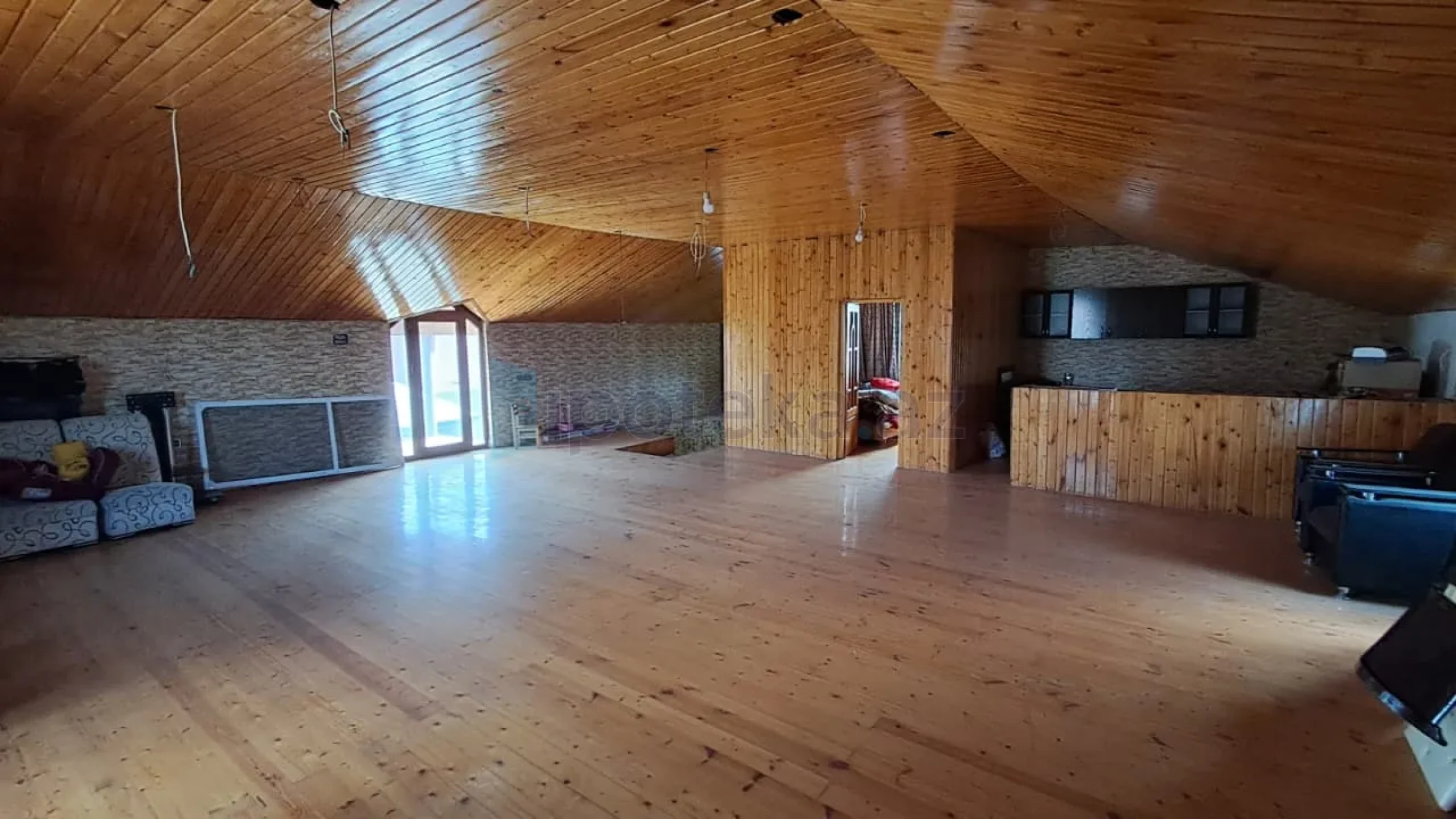 Satılır 4 otaqlı həyət evi 120 m²