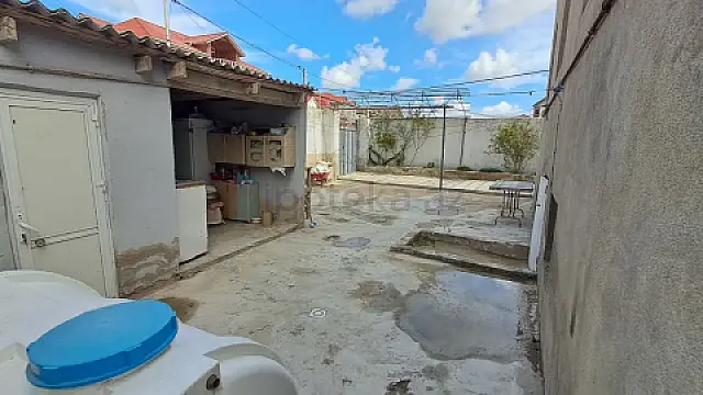 Satılır 4 otaqlı həyət evi 120 m²