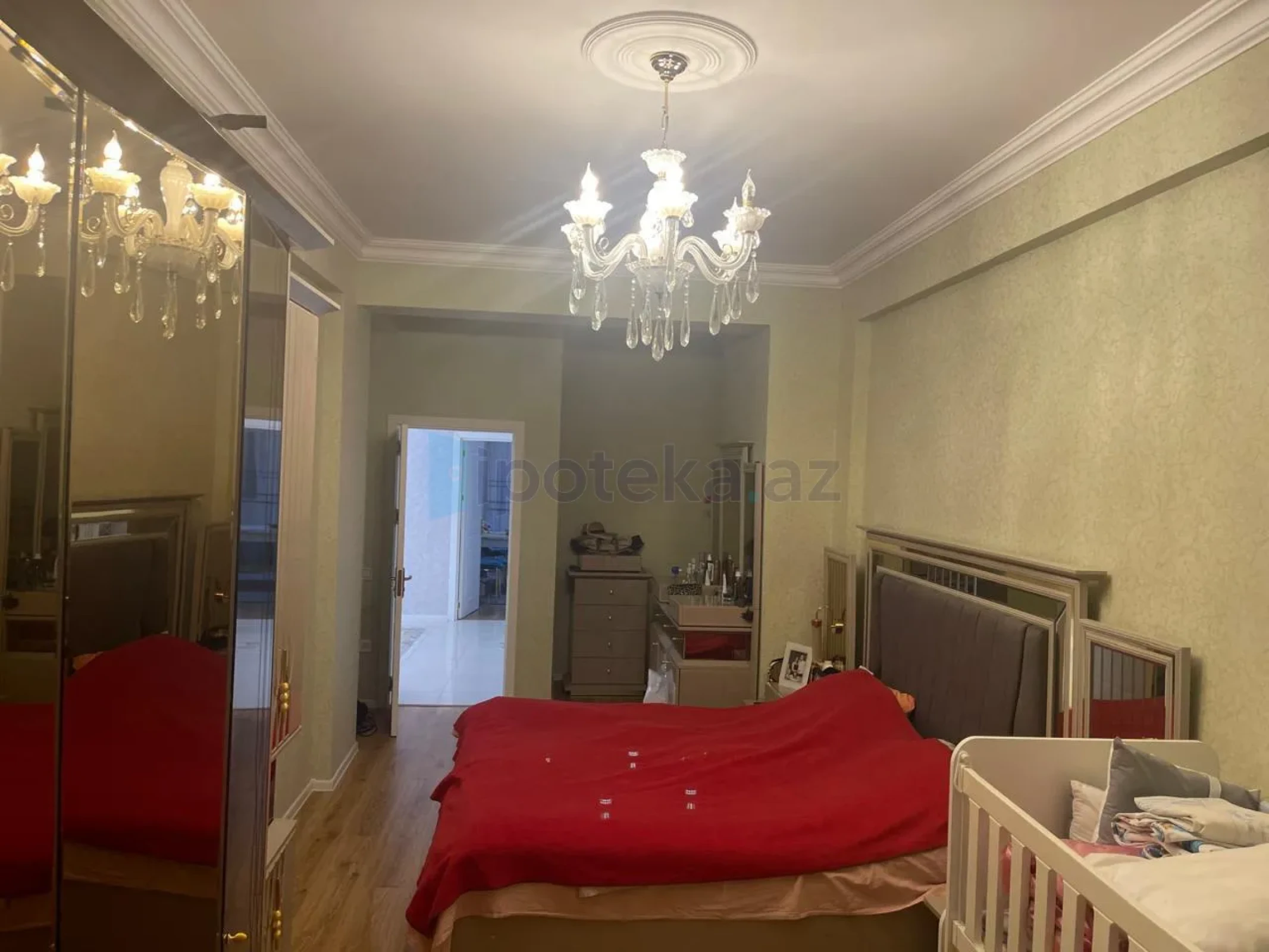 Satılır 3 otaqlı yeni tikili 112 m²
