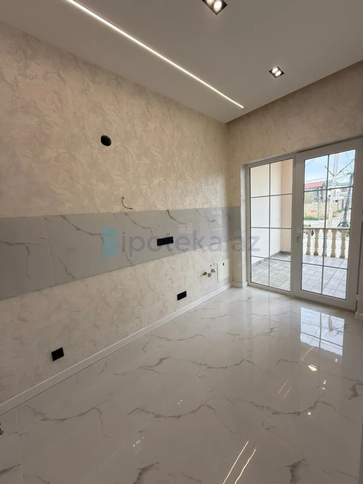 Satılır 3 otaqlı həyət evi 70 m²