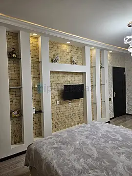 Satılır 3 otaqlı köhnə tikili 80 m² — Bakı, Əhmədli 3 otaq 80.00 m²