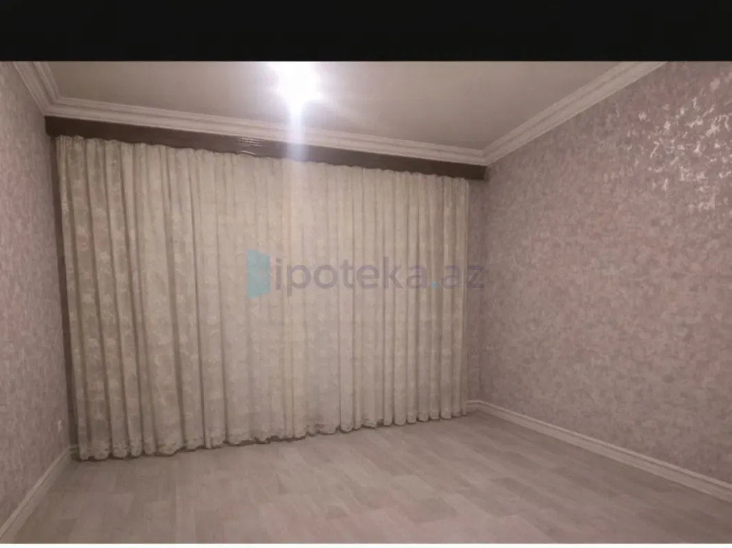 Satılır 3 otaqlı köhnə tikili 69 m²