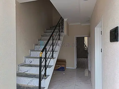 Satılır 3 otaqlı həyət evi 100 m²