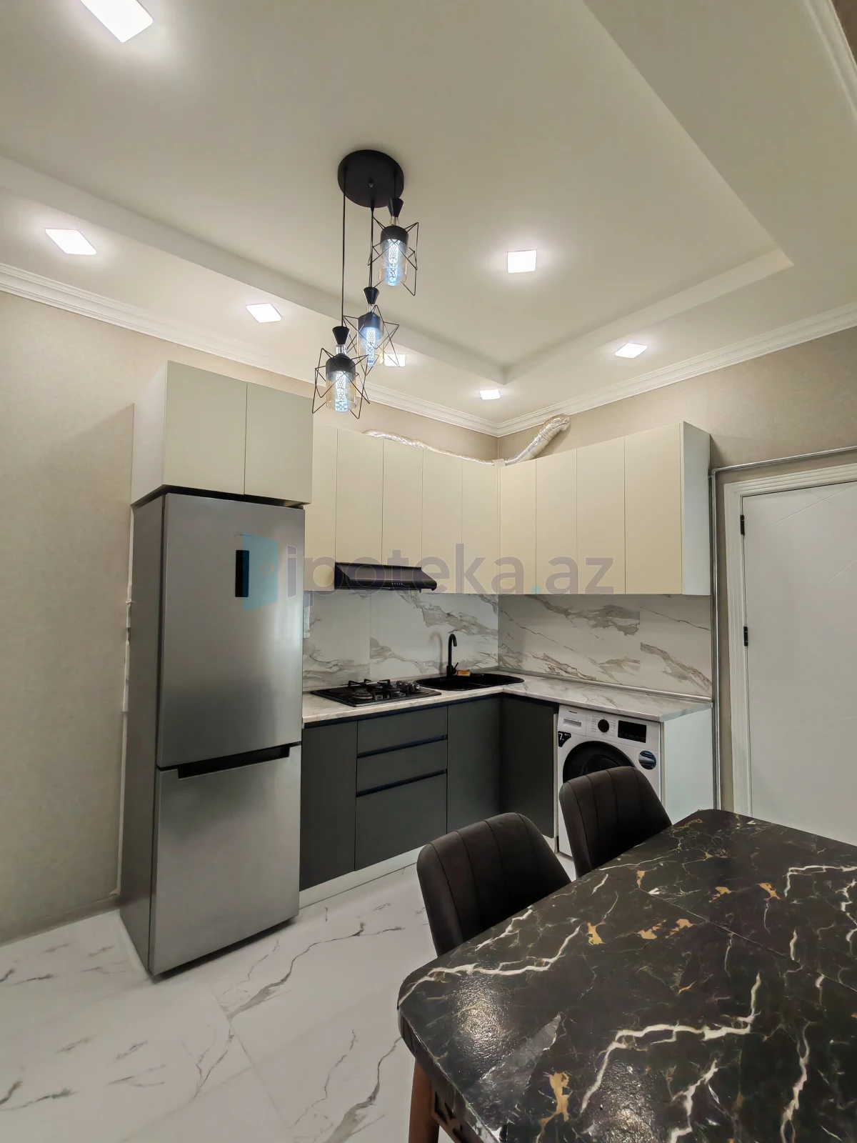 Satılır 3 otaqlı yeni tikili 76 m²