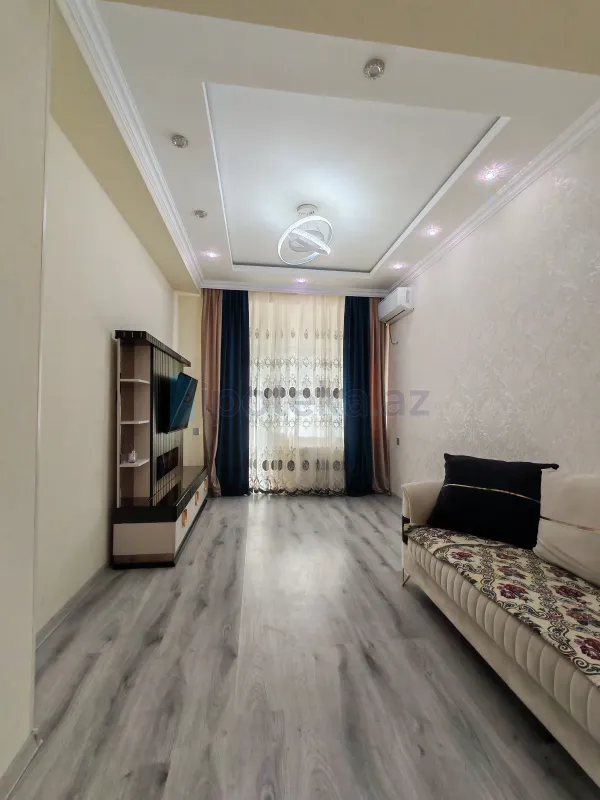 Satılır 3 otaqlı yeni tikili 76 m²